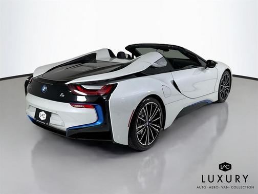 Crystal White Pearl Metallic w/BMW i Frozen Blue 2019 BMW i8 Base AWD 2dr Roadster
