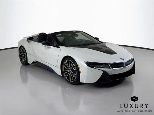 Crystal White Pearl Metallic w/BMW i Frozen Blue 2019 BMW i8 Base AWD 2dr Roadster