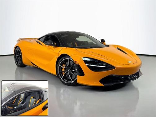 2022 McLaren 720S Performance