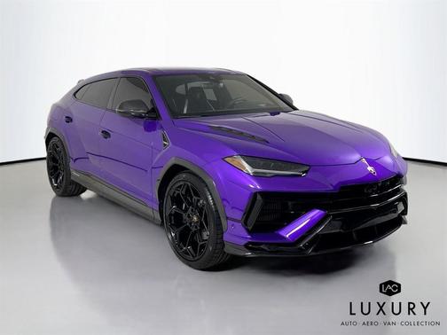 2024 Lamborghini Urus Performante