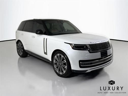 2024 Land Rover Range Rover P530 SE