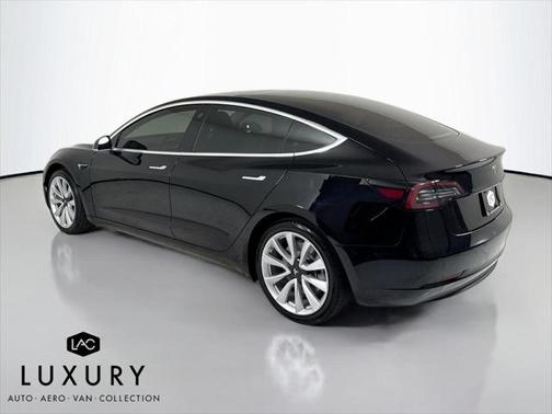 2019 Tesla Model 3 Mid Range