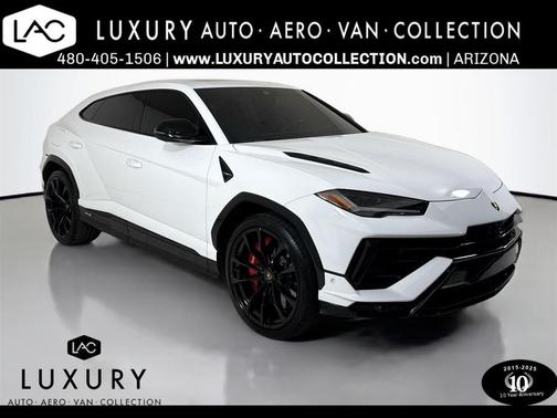 2024 Lamborghini Urus S