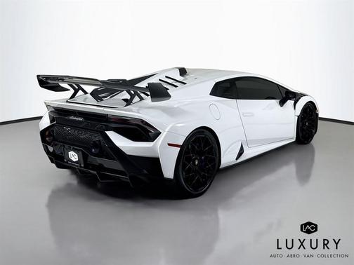 2021 Lamborghini Huracan STO Coupe