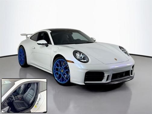 2025 Porsche 911 Carrera