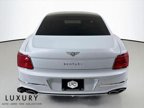 2022 Bentley Flying Spur V8