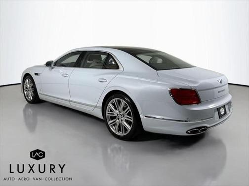 2022 Bentley Flying Spur V8