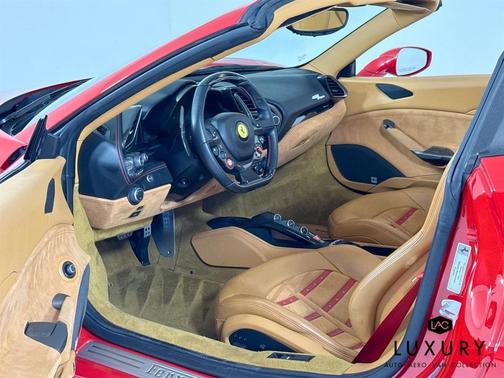 2017 Ferrari 488 Spider Base