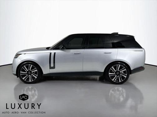2023 Land Rover Range Rover P400 SE
