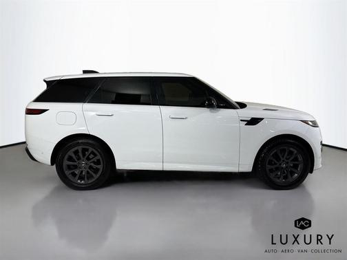 2024 Land Rover Range Rover Sport SE