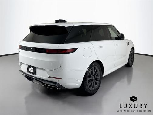 2024 Land Rover Range Rover Sport SE