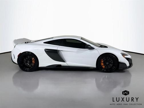 2016 McLaren 675LT Base