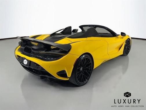 2024 McLaren 750S Spider