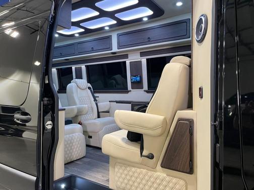 2025 Mercedes-Benz Sprinter 3500XD High Roof