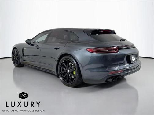 2018 Porsche Panamera E-Hybrid Sport Turismo 4