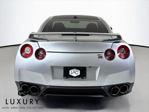2012 Nissan GT-R Premium