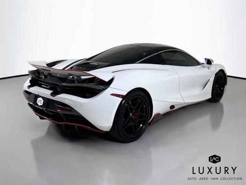 2019 McLaren 720S Base