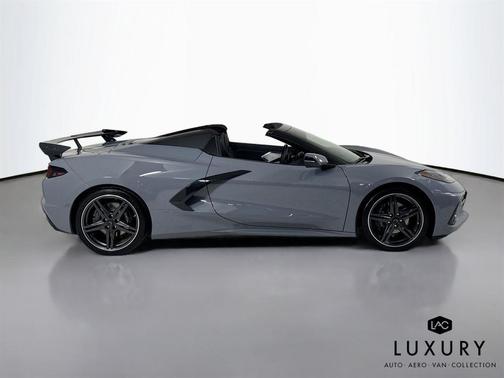 2025 Chevrolet Corvette Stingray w/2LT