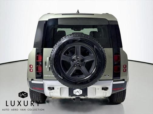 2023 Land Rover Defender 90 S