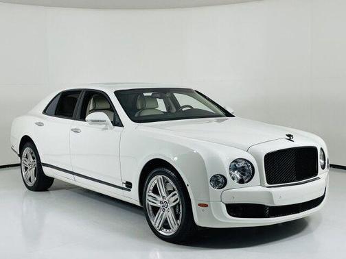 Photo 2 of 99 of 2014 Bentley Mulsanne Base