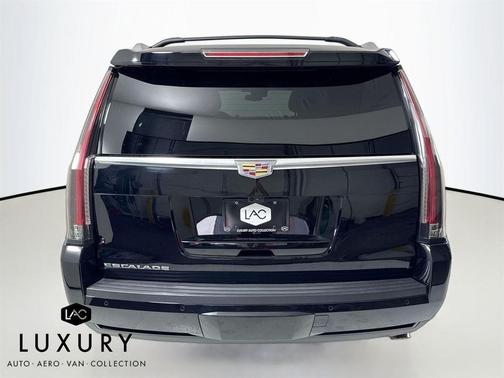 2018 Cadillac Escalade Premium Luxury
