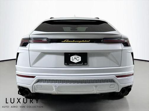 2020 Lamborghini Urus AWD