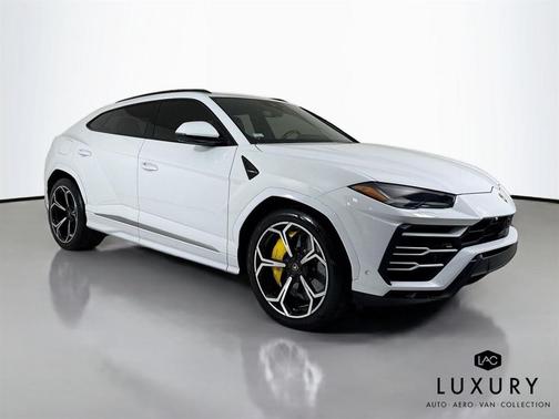 2020 Lamborghini Urus AWD