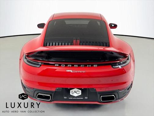 2021 Porsche 911 Carrera