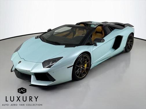 2015 Lamborghini Aventador LP700-4