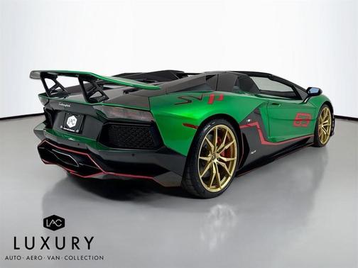 2016 Lamborghini Aventador LP700-4