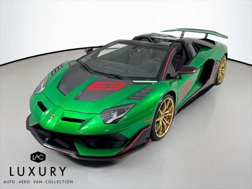 2016 Lamborghini Aventador LP700-4