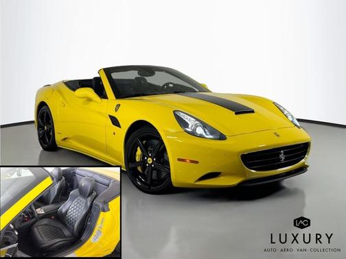 2014 Ferrari California Base