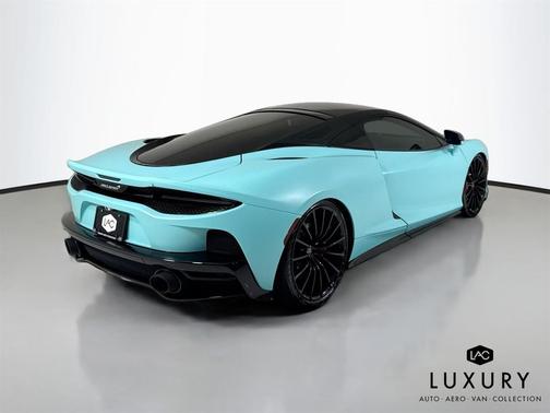 2022 McLaren GT Coupe