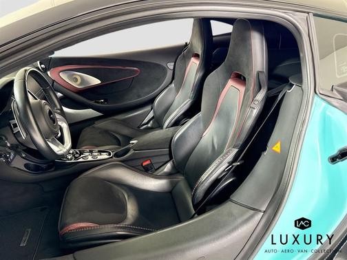 2022 McLaren GT Coupe