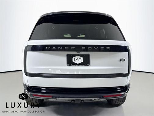 2023 Land Rover Range Rover P400 SE