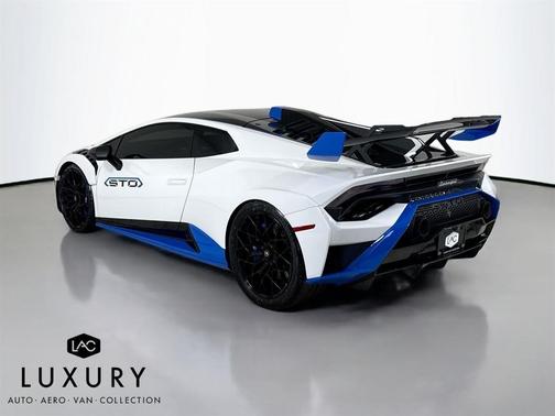2023 Lamborghini Huracan STO Coupe