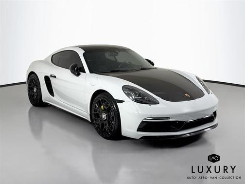 2021 Porsche 718 Cayman T