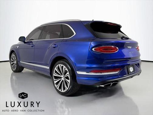 2022 Bentley Bentayga V8