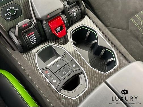 2024 Lamborghini Urus S