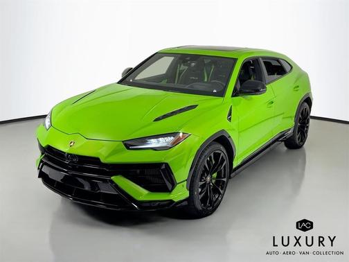 2024 Lamborghini Urus S