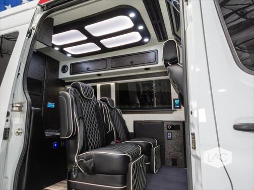 2022 Mercedes-Benz Sprinter 2500 Standard Roof