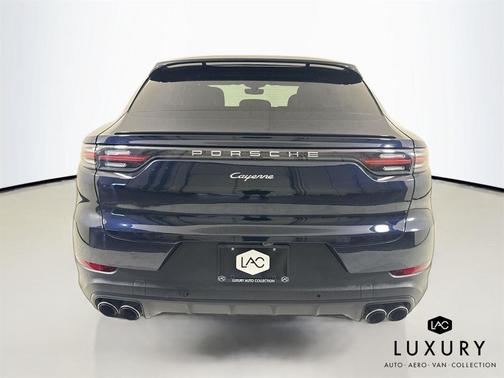 2022 Porsche Cayenne Platinum Edition
