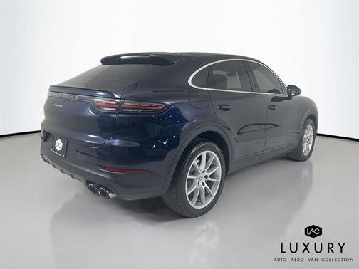 2022 Porsche Cayenne Platinum Edition