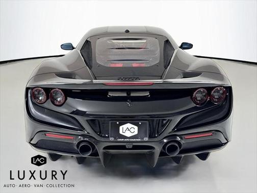 2021 Ferrari F8 Tributo Base