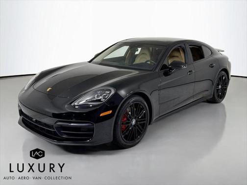 2021 Porsche Panamera 4