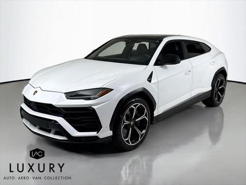 2019 Lamborghini Urus Base