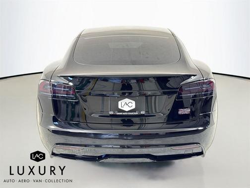 2024 Tesla Model S Plaid