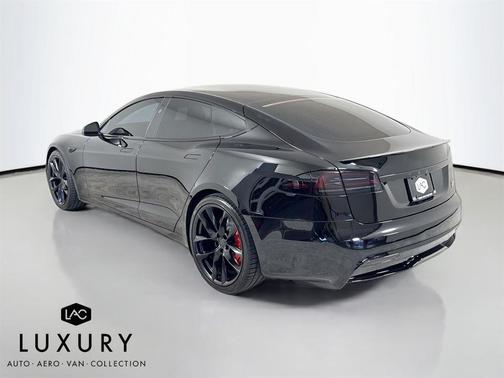 2024 Tesla Model S Plaid