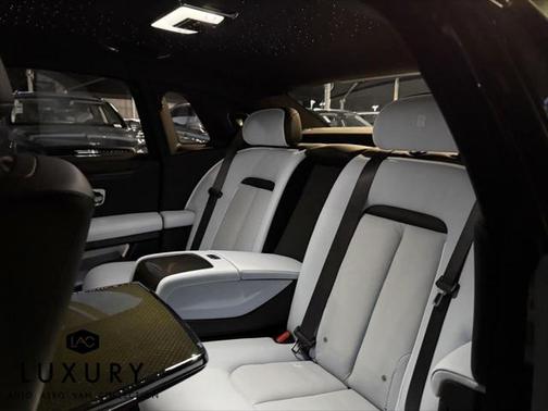 2023 Rolls-Royce Ghost Black Badge