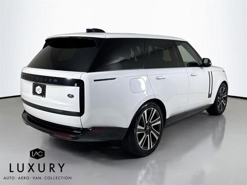 2023 Land Rover Range Rover P530 SE
